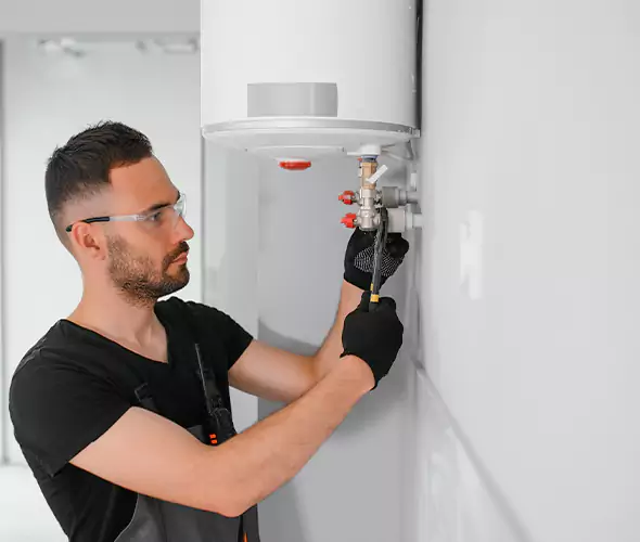 Expert Plumber for Water Heater Expansion Tank Installation in Reedley, CA